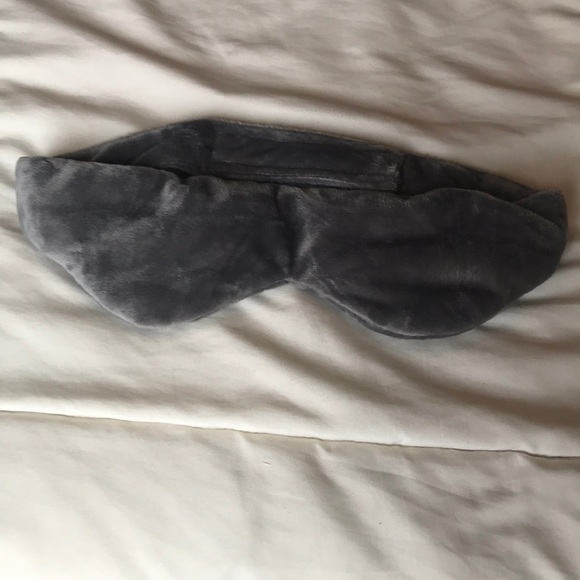 New Weighted Sleep Mask - Picture 2 of 3